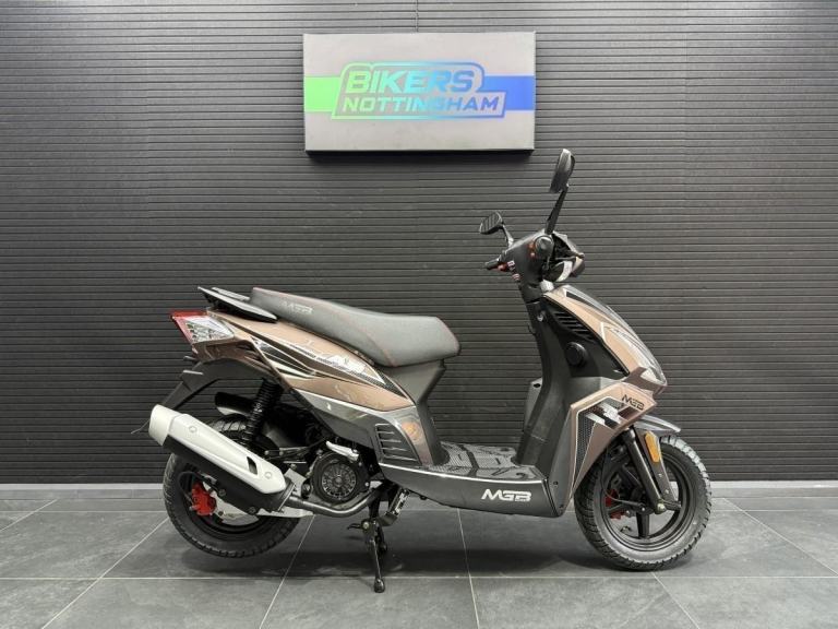 MGB A9 125cc Automatic scooter moped Lerner legal