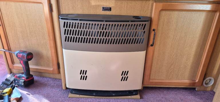 CARVER 1800SC FANMASTER gas heater for camper caravan motorhome.