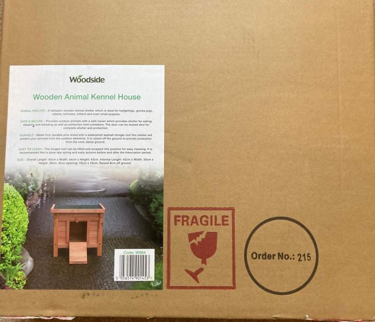 Wooden animal kennel house - WOODSIDE