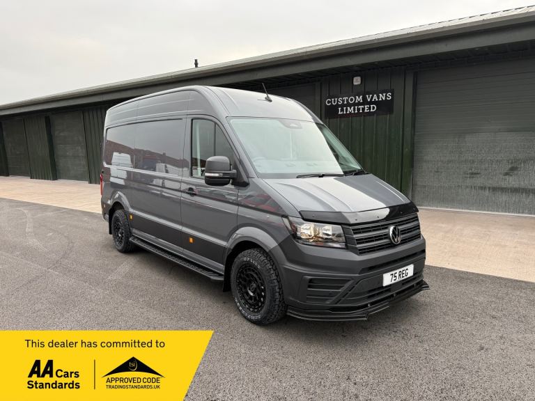 2025/75 VOLKSWAGEN CRAFTER COMMERCE PLUS MWB 2.0TDI 140PS PURE GREY