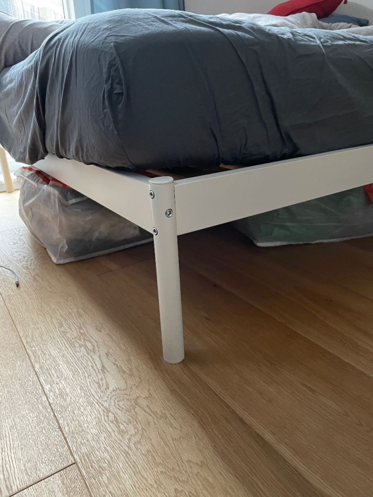 Double Bed white Bed Frame 