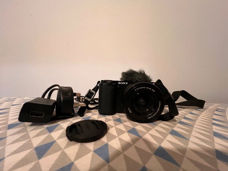 image for Sony ZV-E10L Mirrorless Vlogging Camera + 16-50mm Lens – Superb Condition