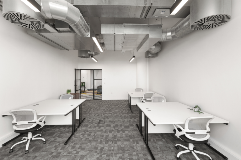 10 Desks Serviced Office | Flexible Terms, Gym, Café & Parking | West London