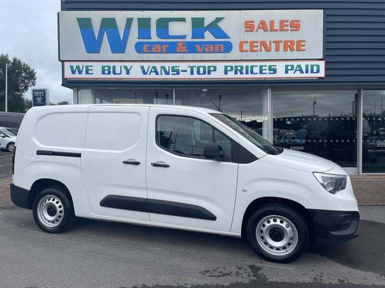 Vauxhall Combo 1.5 Turbo D 2300 Dynamic Panel Van 4dr Diesel Manual L2 H1 Euro 6 (100 ps) Panel V...