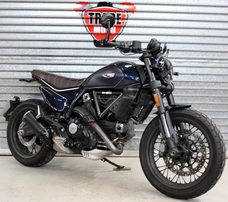 2023 23 DUCATI SCRAMBLER 800 ABS NIGHT SHIFT BLUE 5K NEW MOT TRADE SALE NEWSHAPE