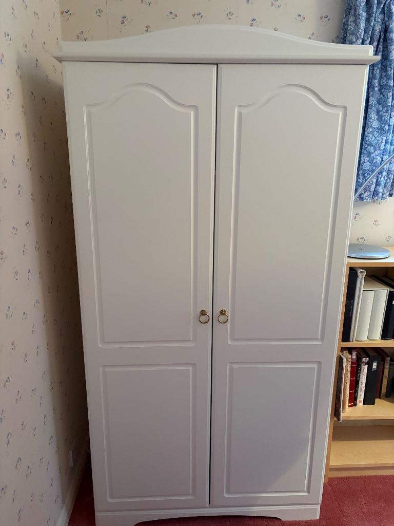 Double white wardrobe 