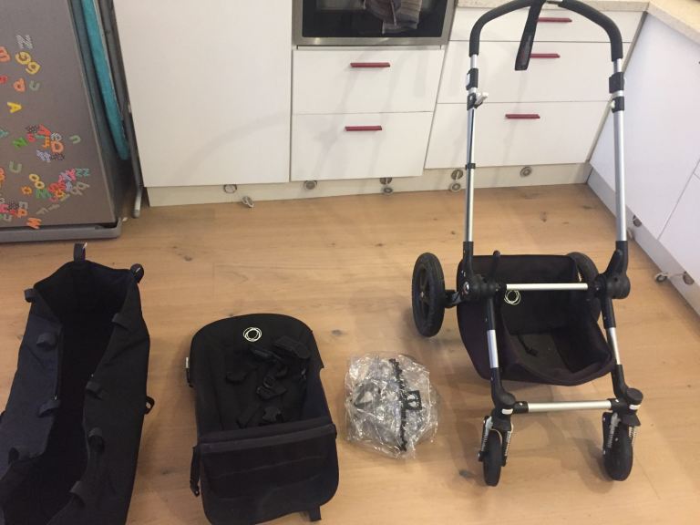 Bugaboo Cameleon chassis/baby carry cot/toddler seat/rain cover