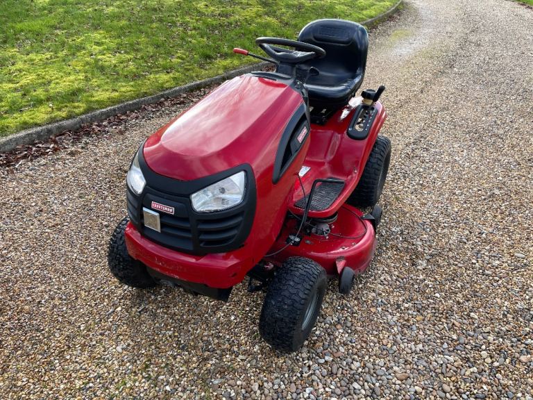 Craftsman ride on mower 