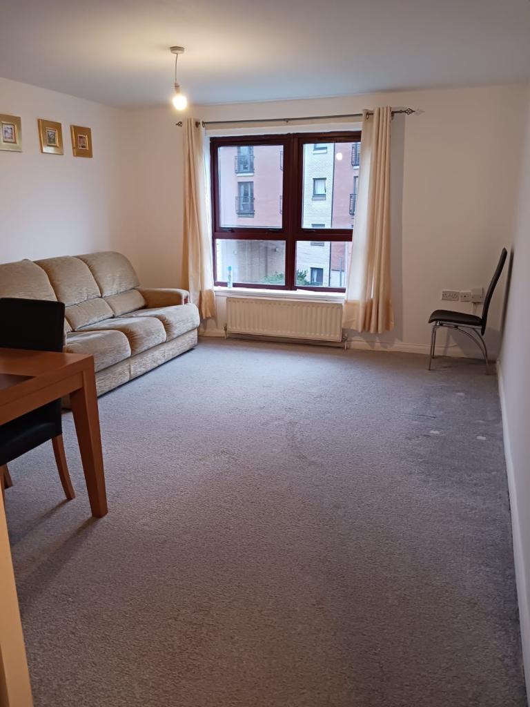 2 BEDROOM FLAT TO LET - WEST END GLASGOW