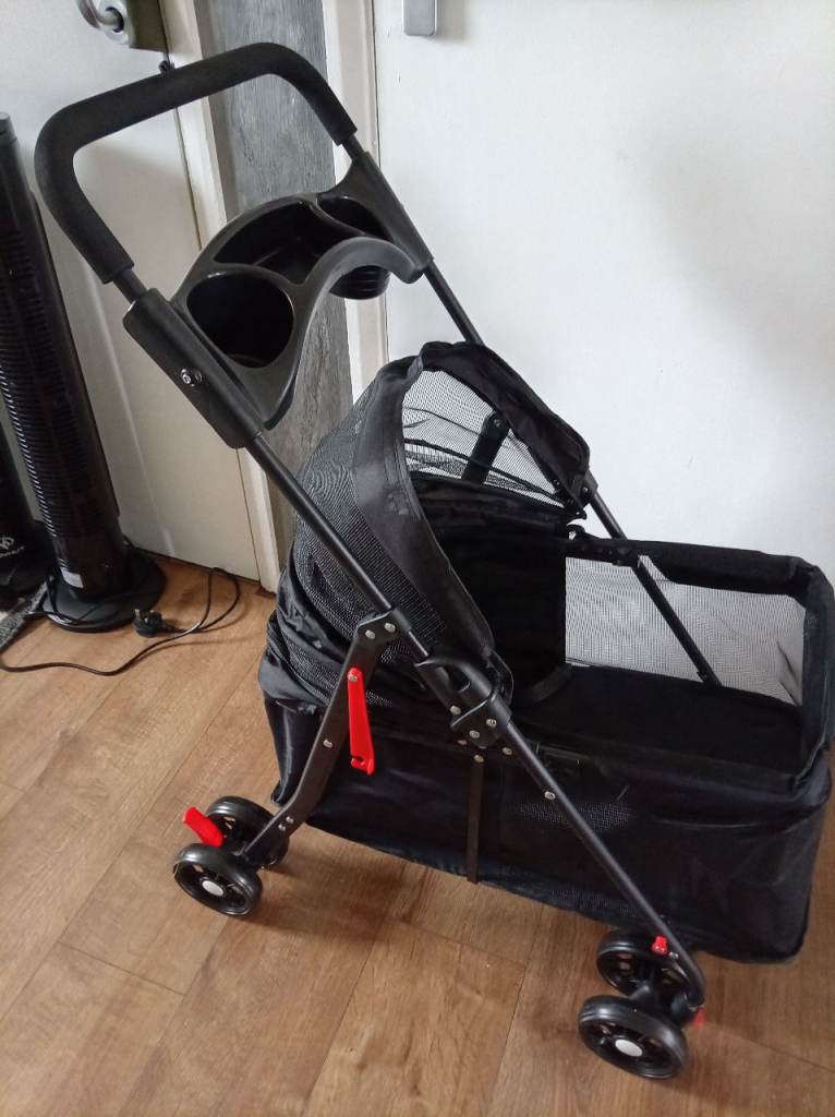 Foldable pet stroller brand new 