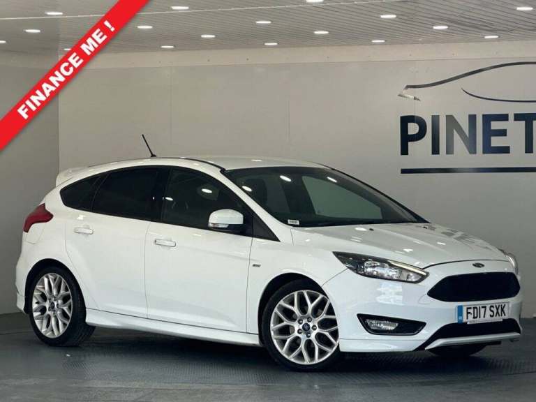 2017 Ford Focus 1.0T EcoBoost ST-Line Hatchback 5dr Petrol Manual Euro 6 (s/s) (125 ps) Hatchback...