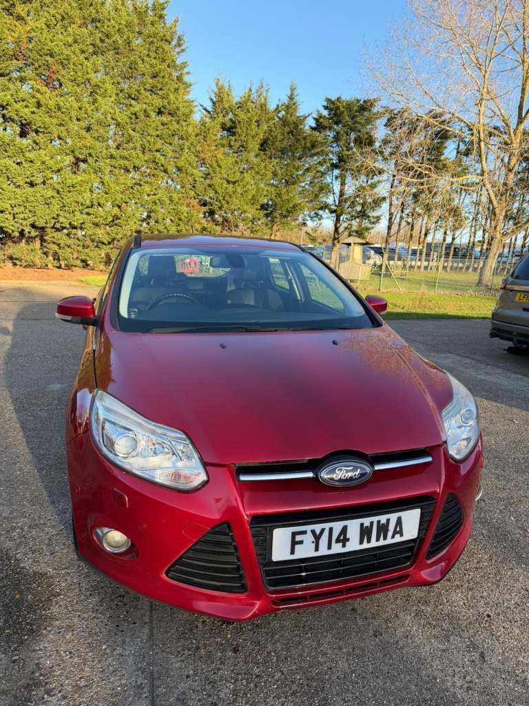 Ford, FOCUS, Hatchback, 2014, Manual, 998 (cc), 5 doors
