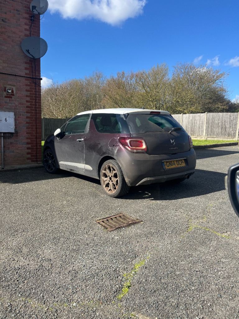 Citroen, DS3, Hatchback, 2014, Manual, 1598 (cc), 3 doors