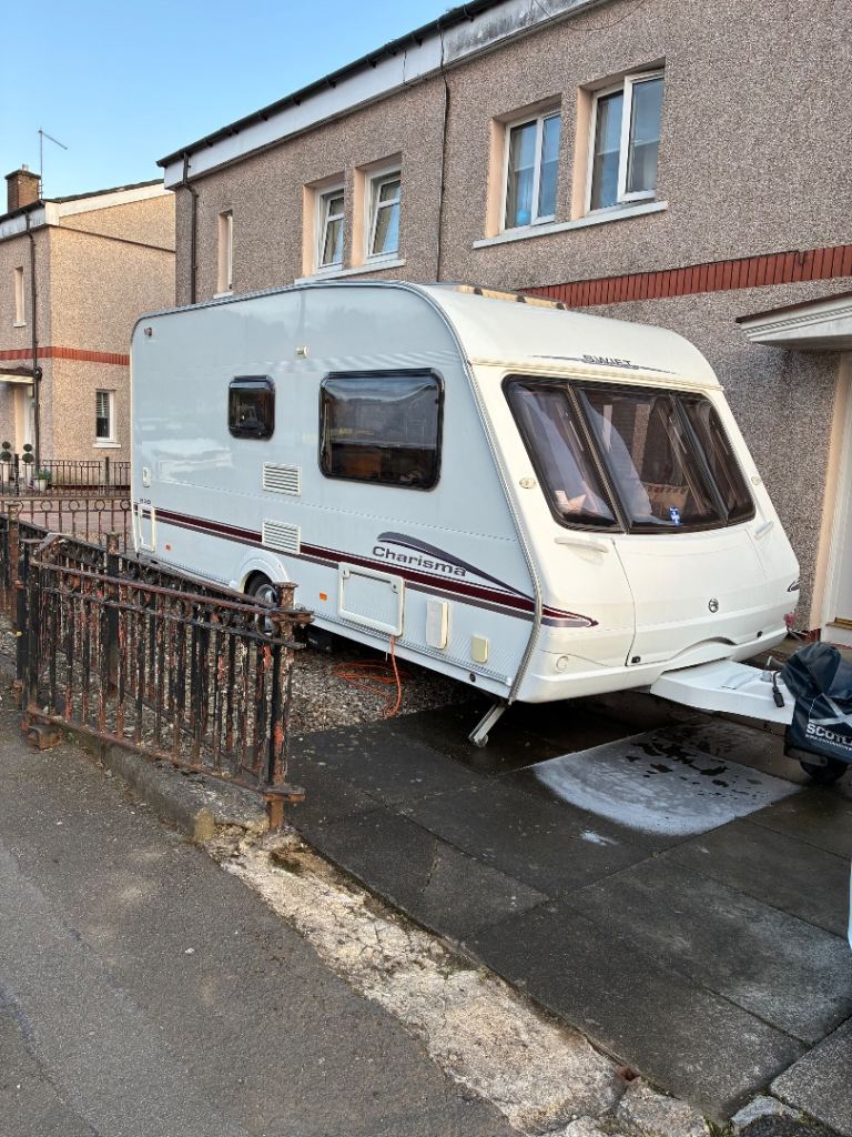 Swift charisma 230