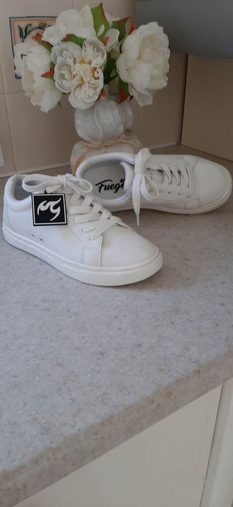 FUEGOS DANCE SHOES