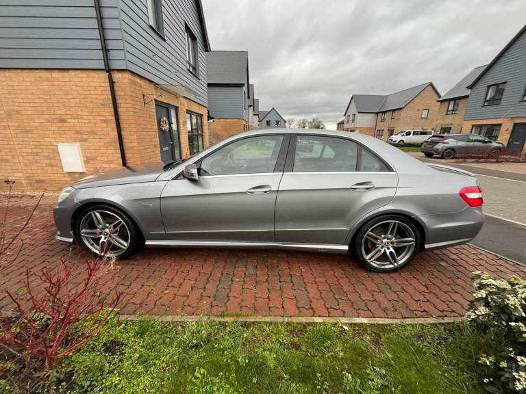 Mercedes-Benz, E CLASS, Saloon, 2012, Semi-Auto, 2987 (cc), 4 doors
