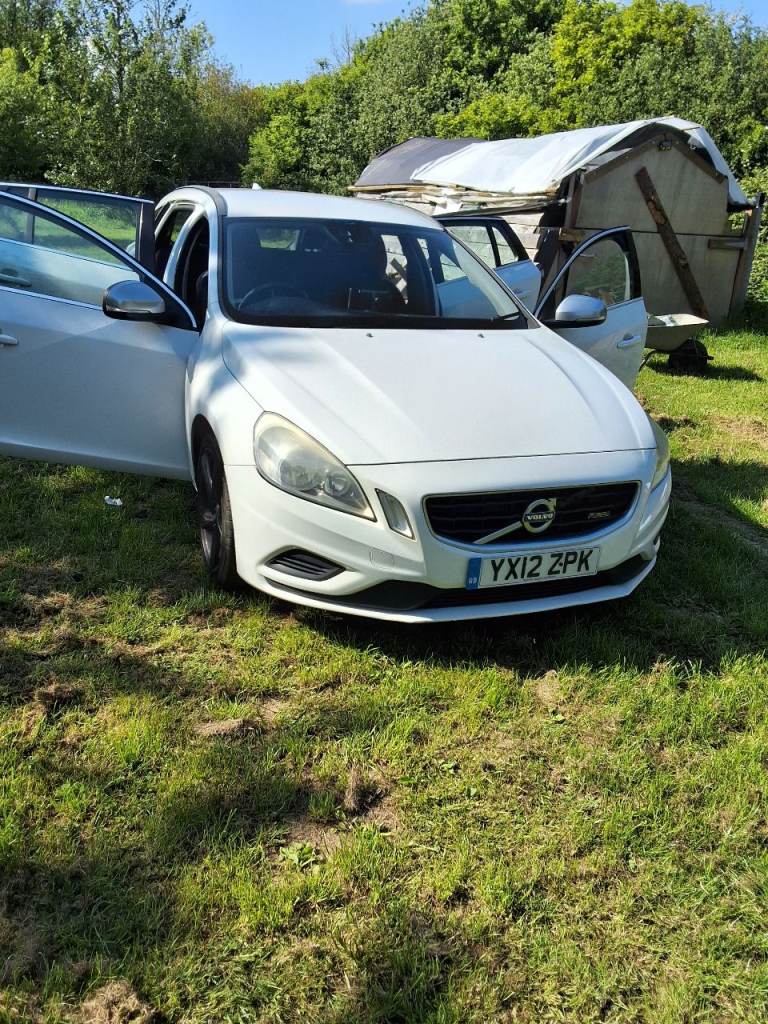 Volvo, V60, Estate, 2012, Manual, 1560 (cc), 5 doors