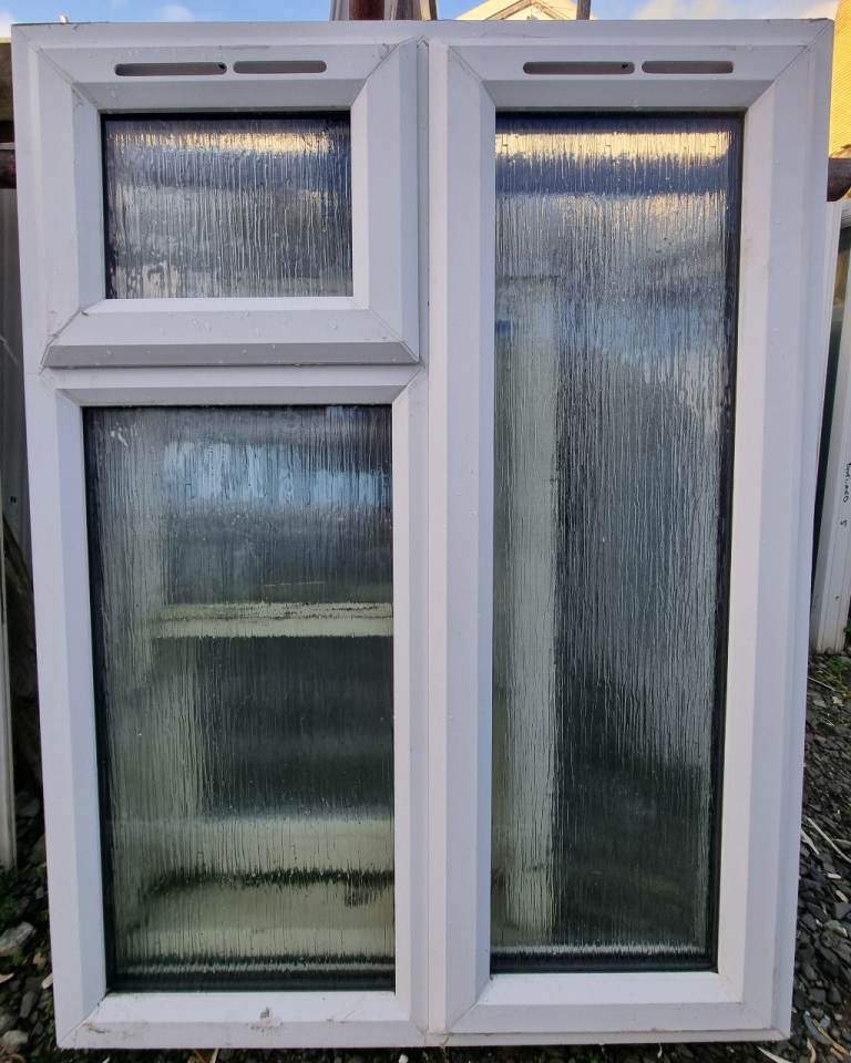 New UPVC Double Glazed White Window 895mm W x 1185mm H Obscure Garage Shed #101