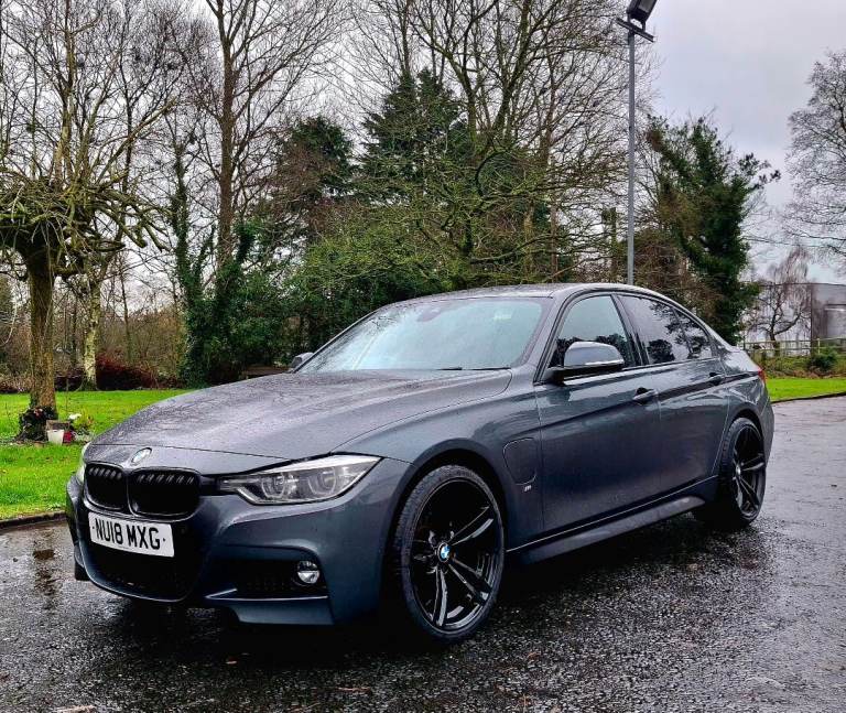 IMMACULATE BMW 330e M-SPORT AUTO FSH BRAND NEW M3 WHEELS RED LEATHER A4 A5 A6 320 golf Leon gte
