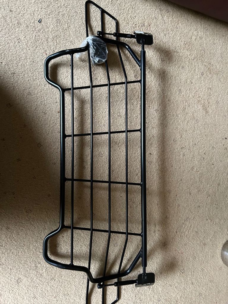 Volvo v90 dog guard