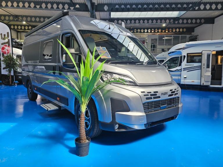 Pilote Expression V630B Selection  DIESEL AUTOMATIC 2026