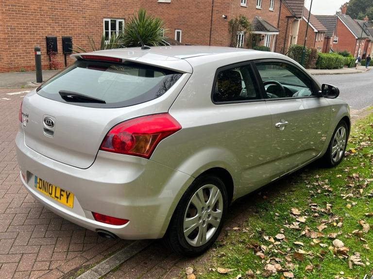 2010 Kia Pro Ceed 1.4 1 3dr HATCHBACK Petrol Manual