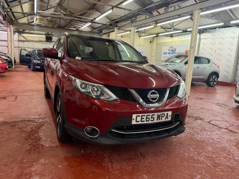 2015 Nissan Qashqai 1.6 dCi N-Tec+ 5dr HATCHBACK DIESEL Manual
