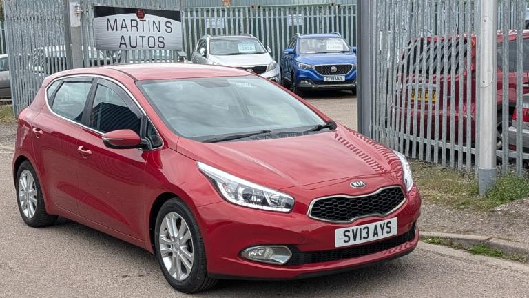 2013 Kia Ceed 1.6 GDi 2 Petrol ,EcoDynamics 5dr,66K, MOT 18/05/27 HATCHBACK Petrol Manual