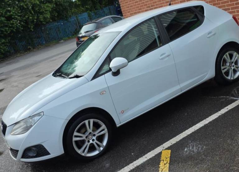 Seat, IBIZA, Hatchback, 2012, Manual, 1390 (cc), 5 doors
