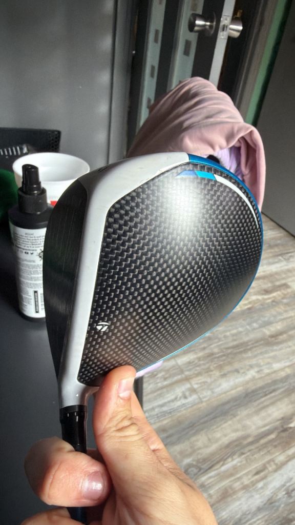 TaylorMade sim2max 