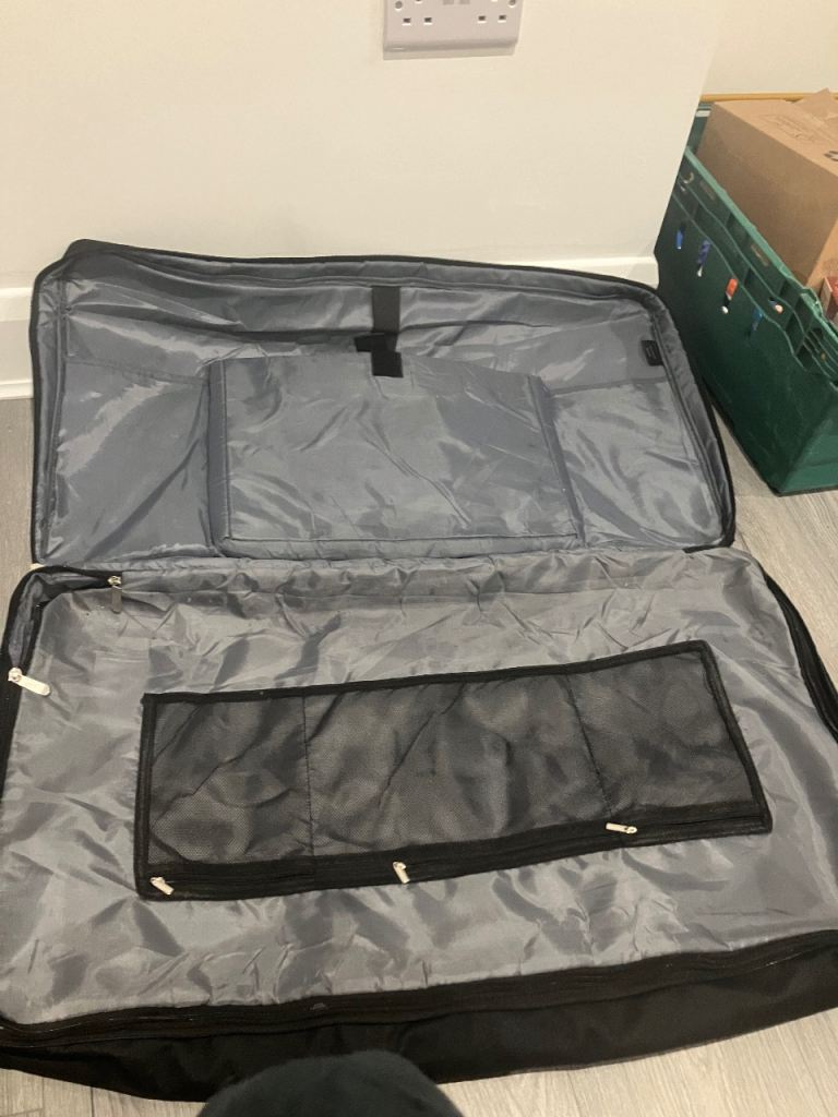 (Still in warranty) PIONEER DDJ-GRV6 4 CHANNEL DJ CONTROLLER