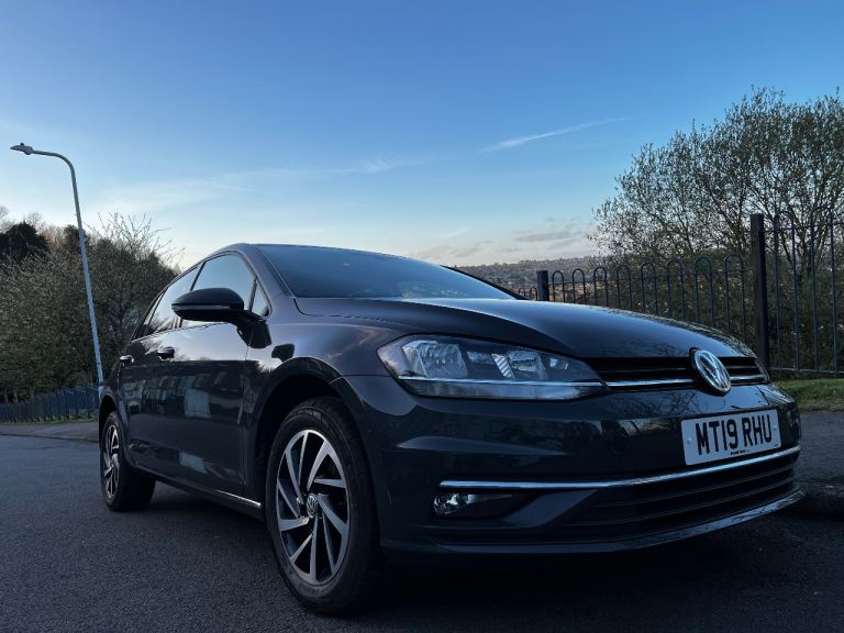 Volkswagen, GOLF, Hatchback, 2019, Semi-Auto, 1598 (cc), 5 doors