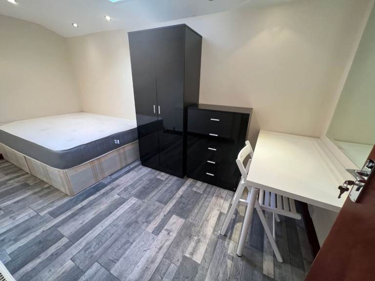 Double room to rent starting from £695pcm