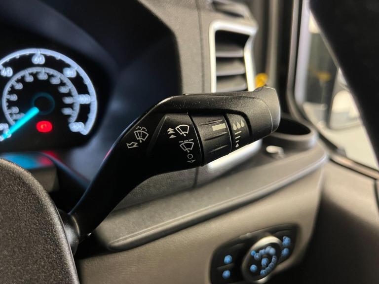 2022 Ford Transit Custom 2.0 EcoBlue 130ps Low Roof D/Cab Limited Van PANEL VAN DIESEL Manual