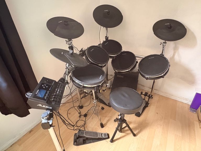 Alesis DM10 MKII Pro Electronic Drum Kit – Good Condition