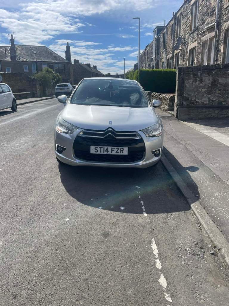 Citroen, DS4, Hatchback, 2014, Manual, 1560 (cc), 5 doors