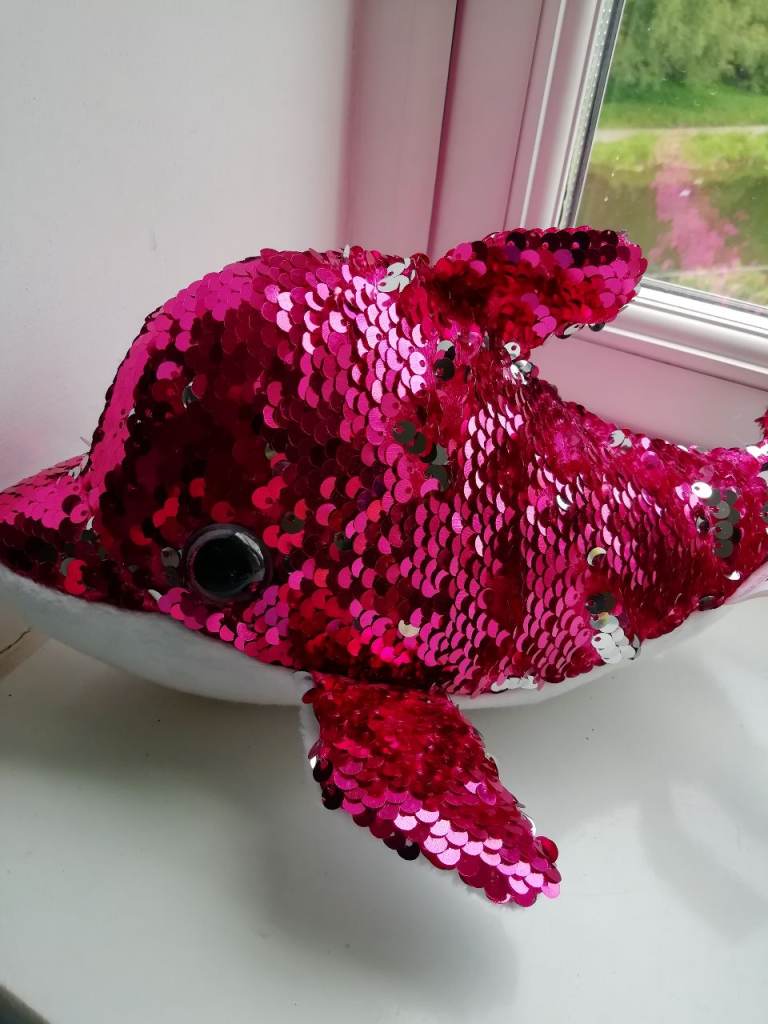 SEQUINNED DOLPHIN SOFT TOY 