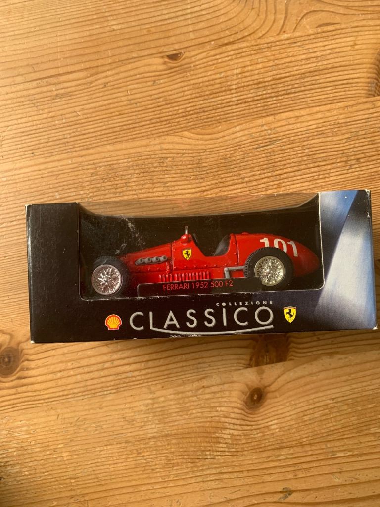 CLASSICO - Car model Ferrari 1952 500 F2