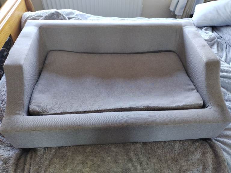 Lovely comfy warm grey dog bed with legs