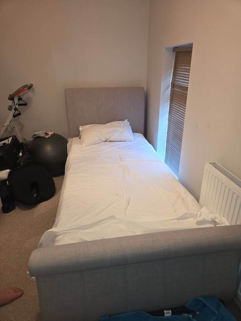 Electric single bed