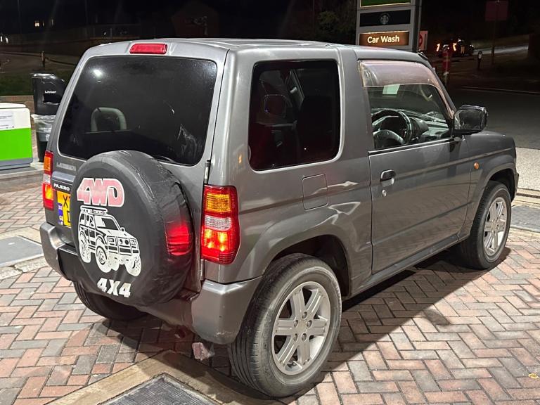 2016 Mitsubishi Pajero PETROL Manual