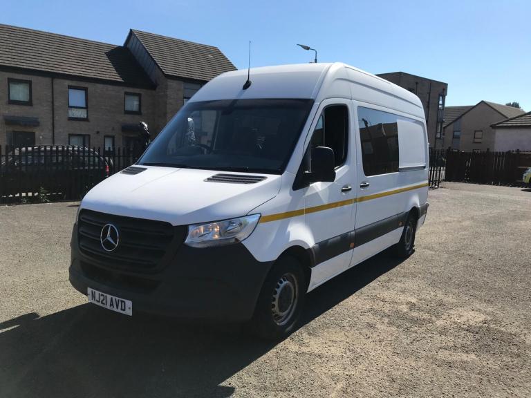 2021 Mercedes-Benz Sprinter 3.5t H2 Progressive Van PANEL VAN DIESEL Manual