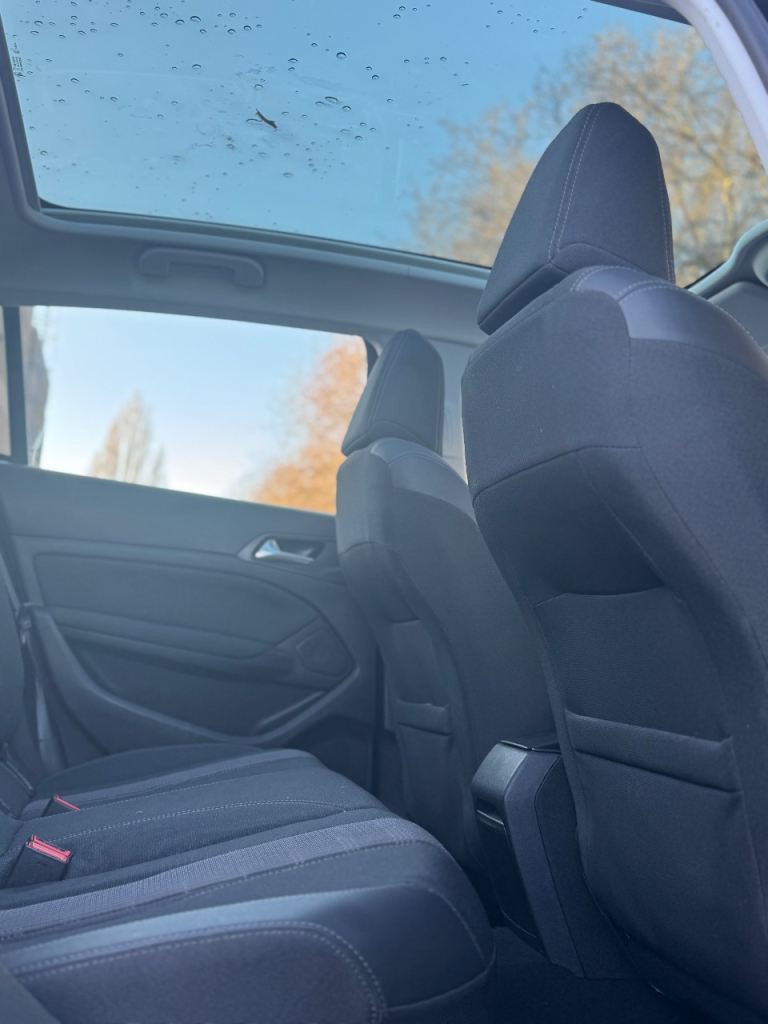 Peugeot, 308, Hatchback, 2018, Manual, 1199 (cc), 5 doors