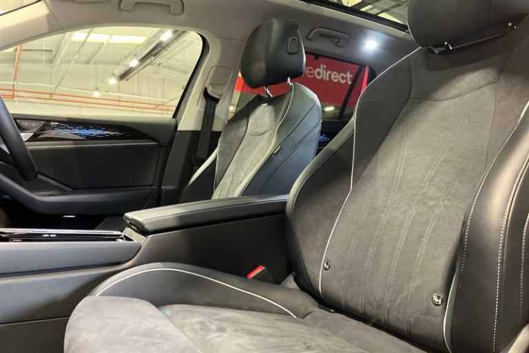 2025 Volkswagen Passat 1.5 eTSI Elegance 5dr DSG ESTATE PETROL Automatic