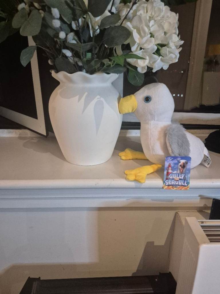Stuffed seagull 