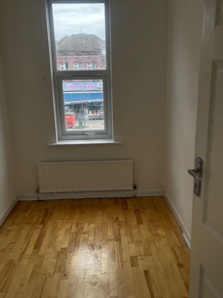 Semi double room 