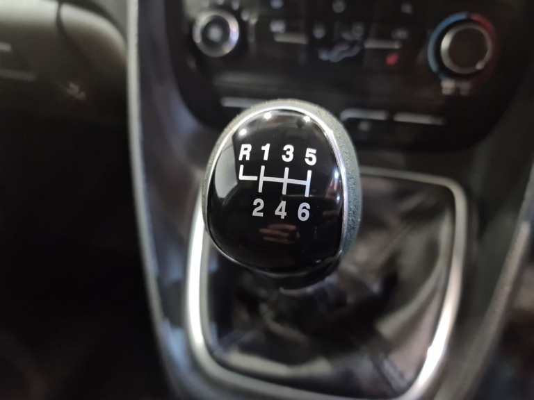 2021 Ford Transit Connect 1.5 200 ECOBLUE LIMITED L1 120 BHP SWB Panel Van Diesel Manual