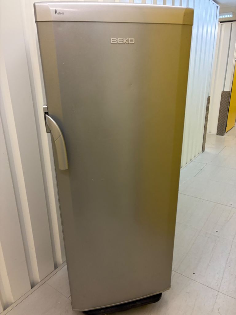 Beko 11 Cubic Feet Tall Larder Fridge