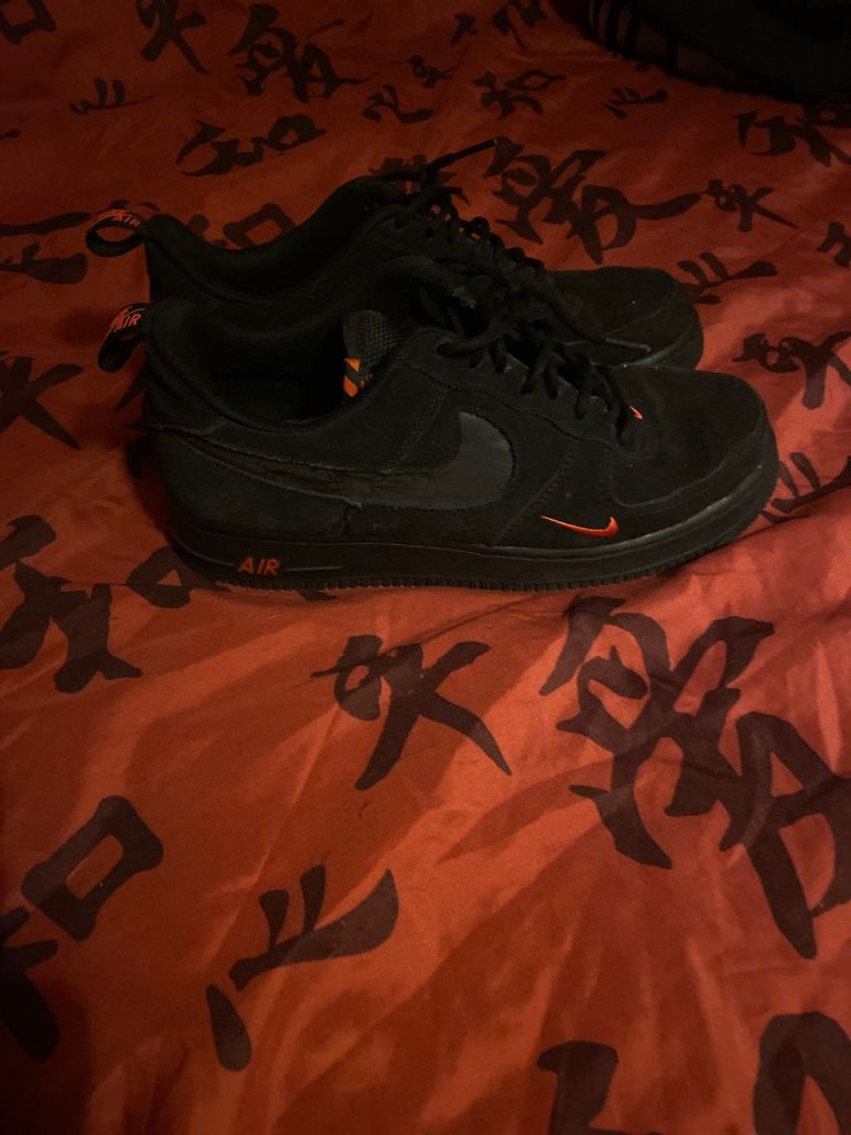 Nike trainers size 8.5