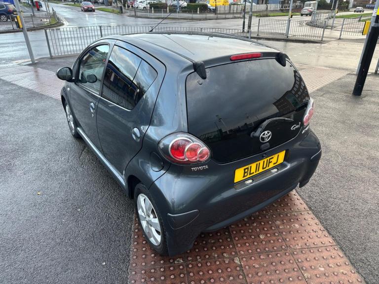 2011 Toyota AYGO 1.0 VVT-i Go MultiMode Euro 5 5dr (AC) HATCHBACK Petrol Automatic
